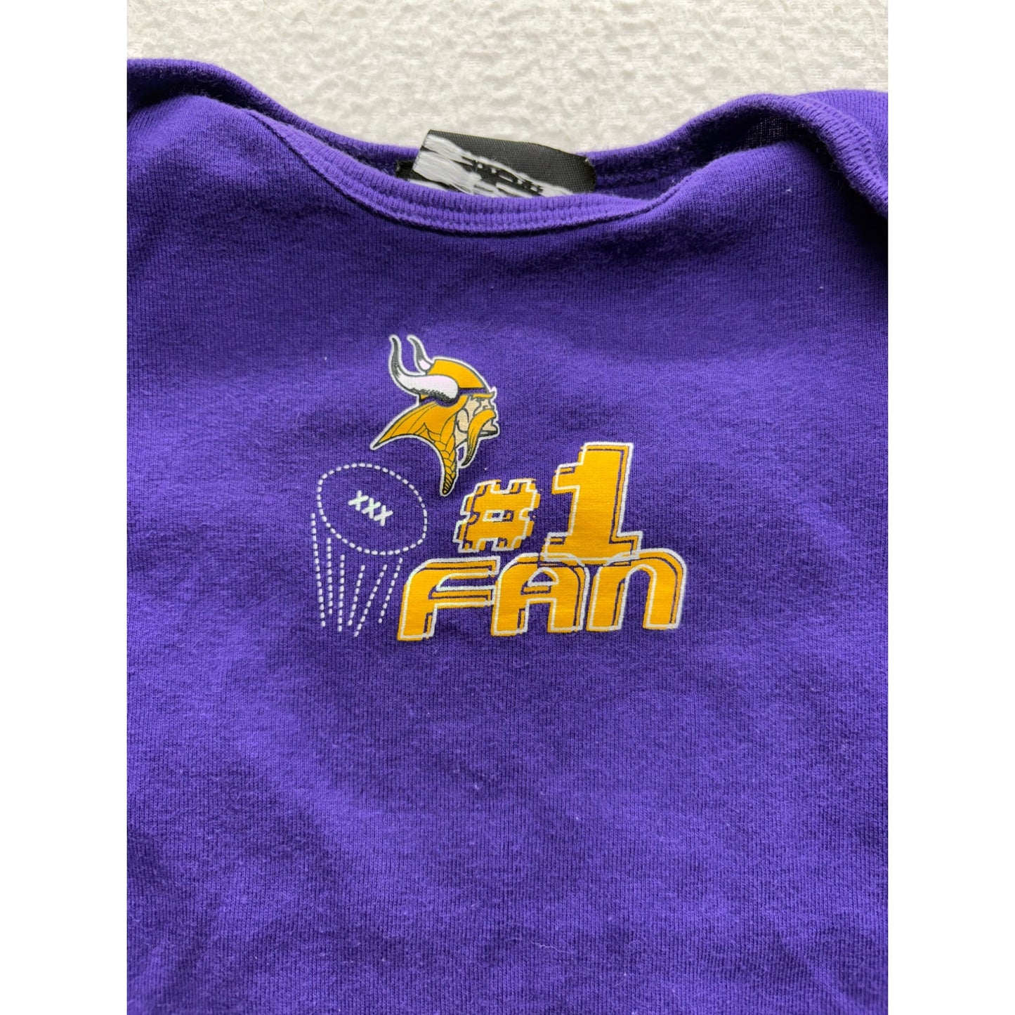 NFL Team Apparel Baby Vikings Purple bodysuit & Booties Set #7439