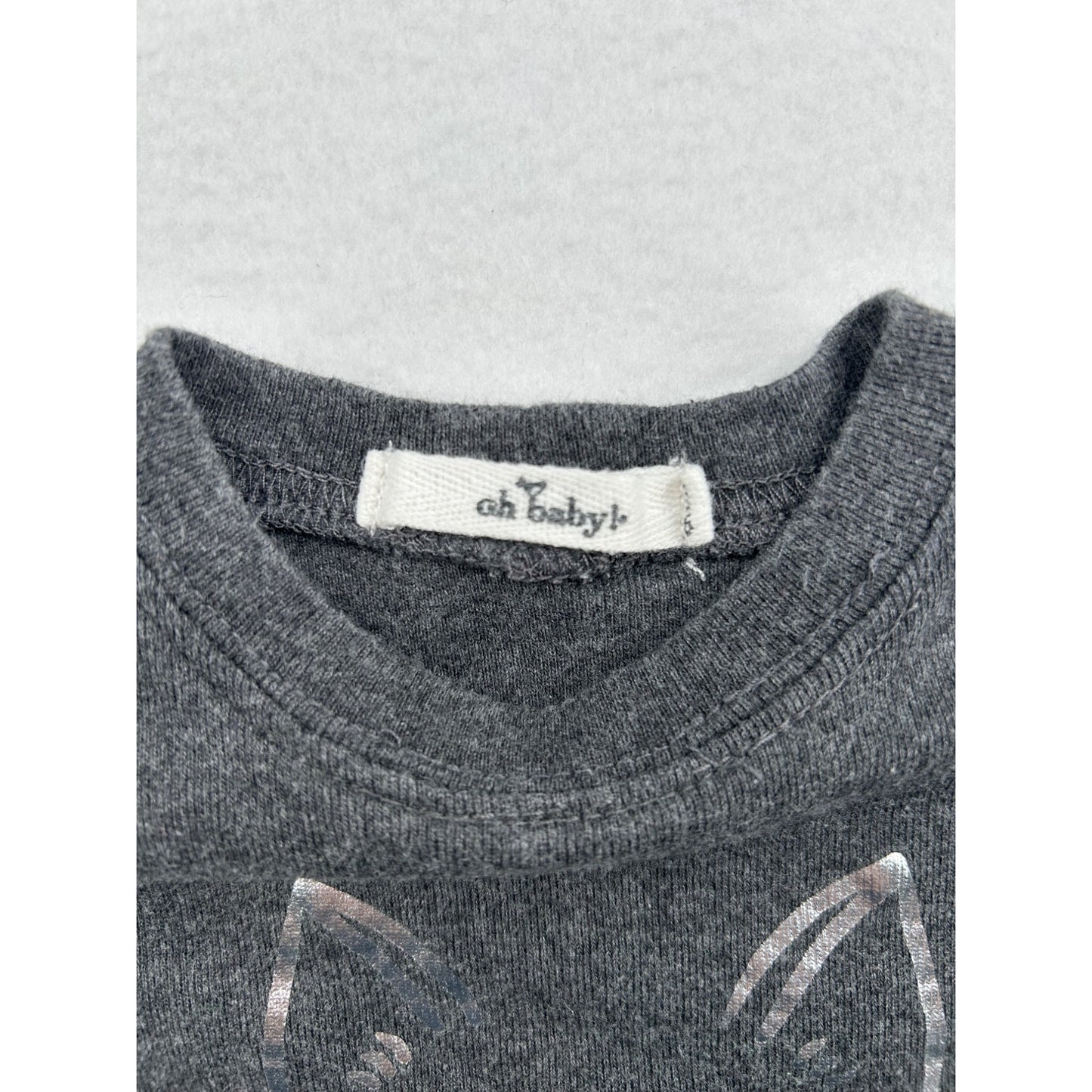 Oh Baby! Long-Sleeve Gray Cat Graphic Toddler Shirt #6467