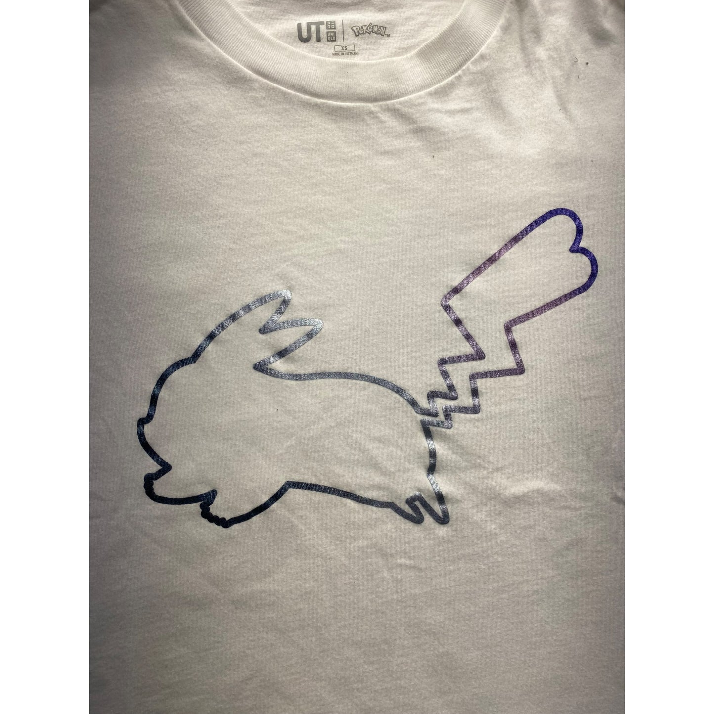 Pokémon X Uniqlo UT Womens XS White Pikachu Graphic Tee #5998