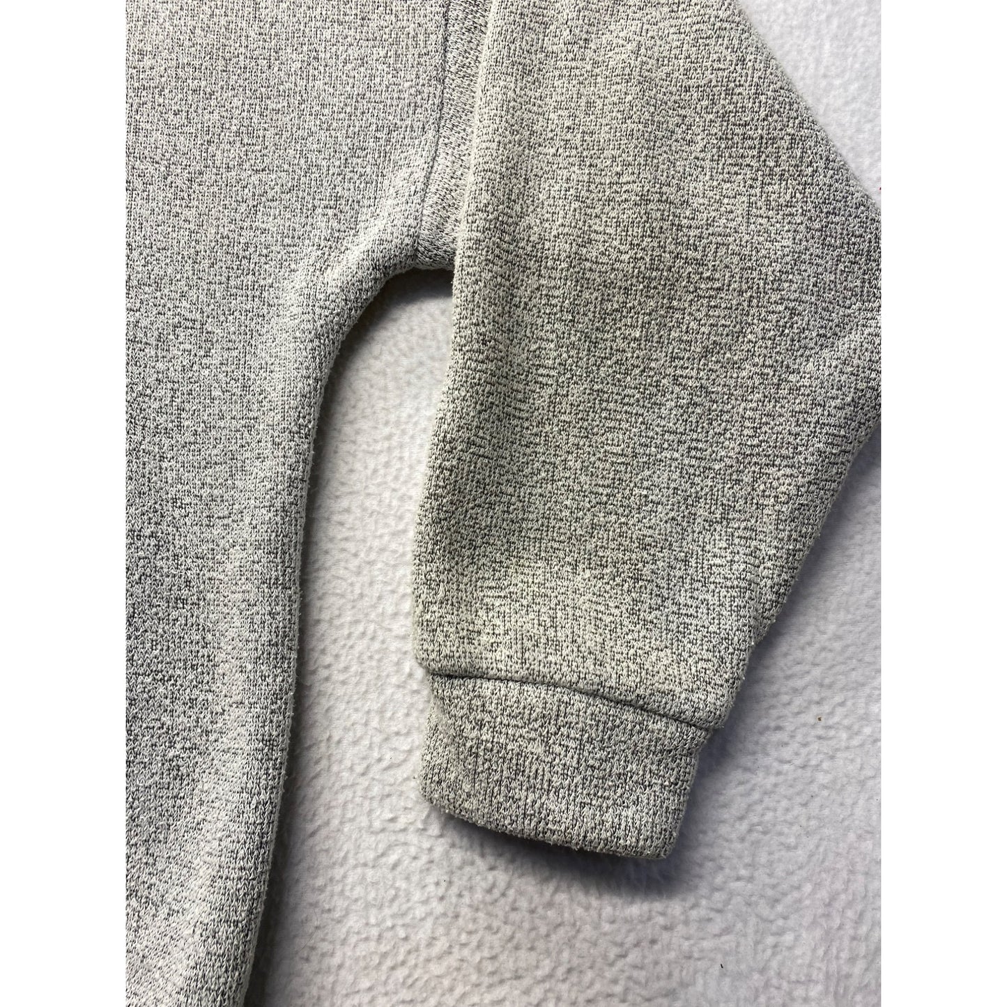 Women’s Nassau Bahamas Embroidered Crewneck #5490
