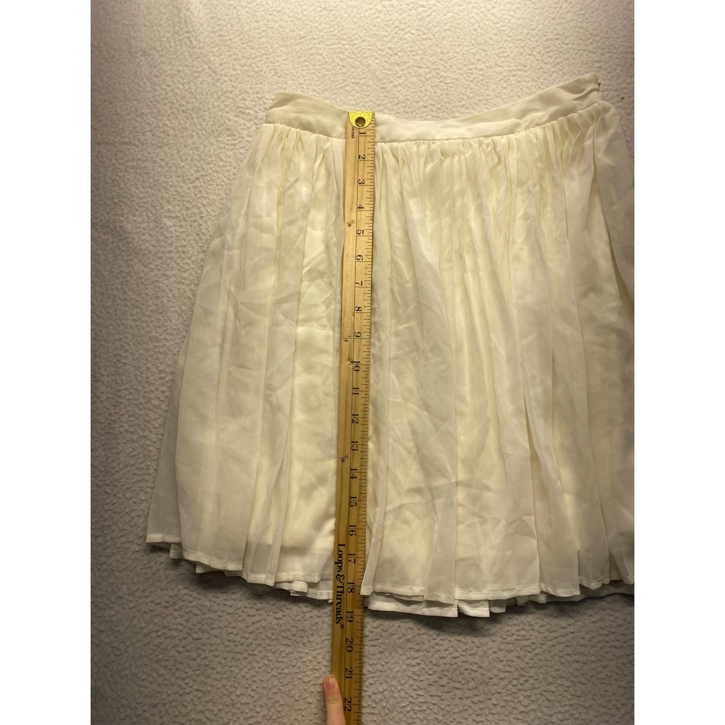 Emmelle Womens White Pleated Mini Skirt #5899