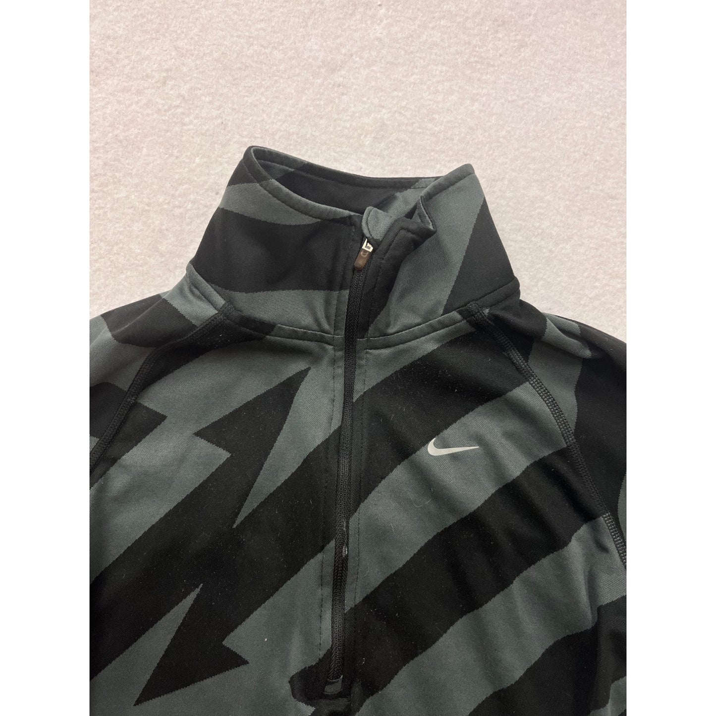 Nike Womens Medium Black & Gray Lightning Print 1/4 Zip Running Pullover #6631