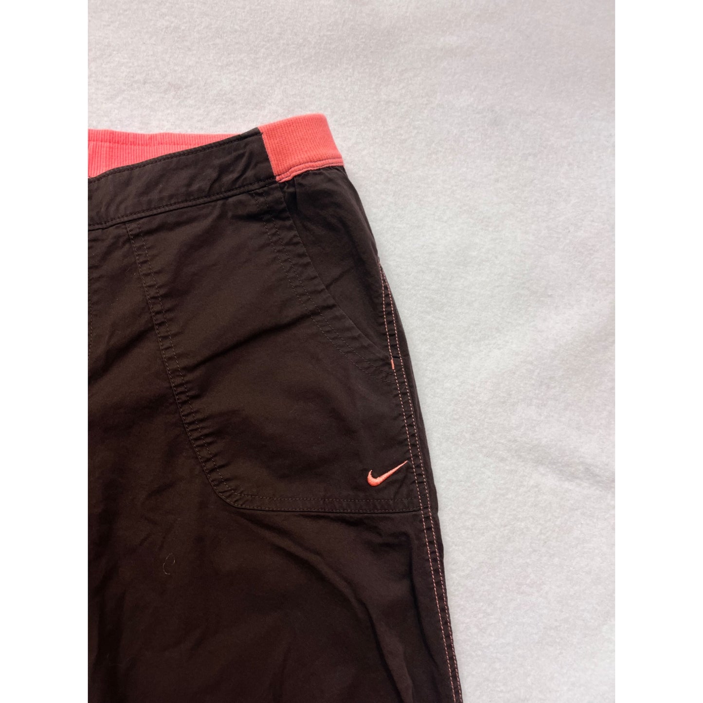 Nike Womens Medium Brown Cargo Pants W/ Coral Waistband & Stitching #6571