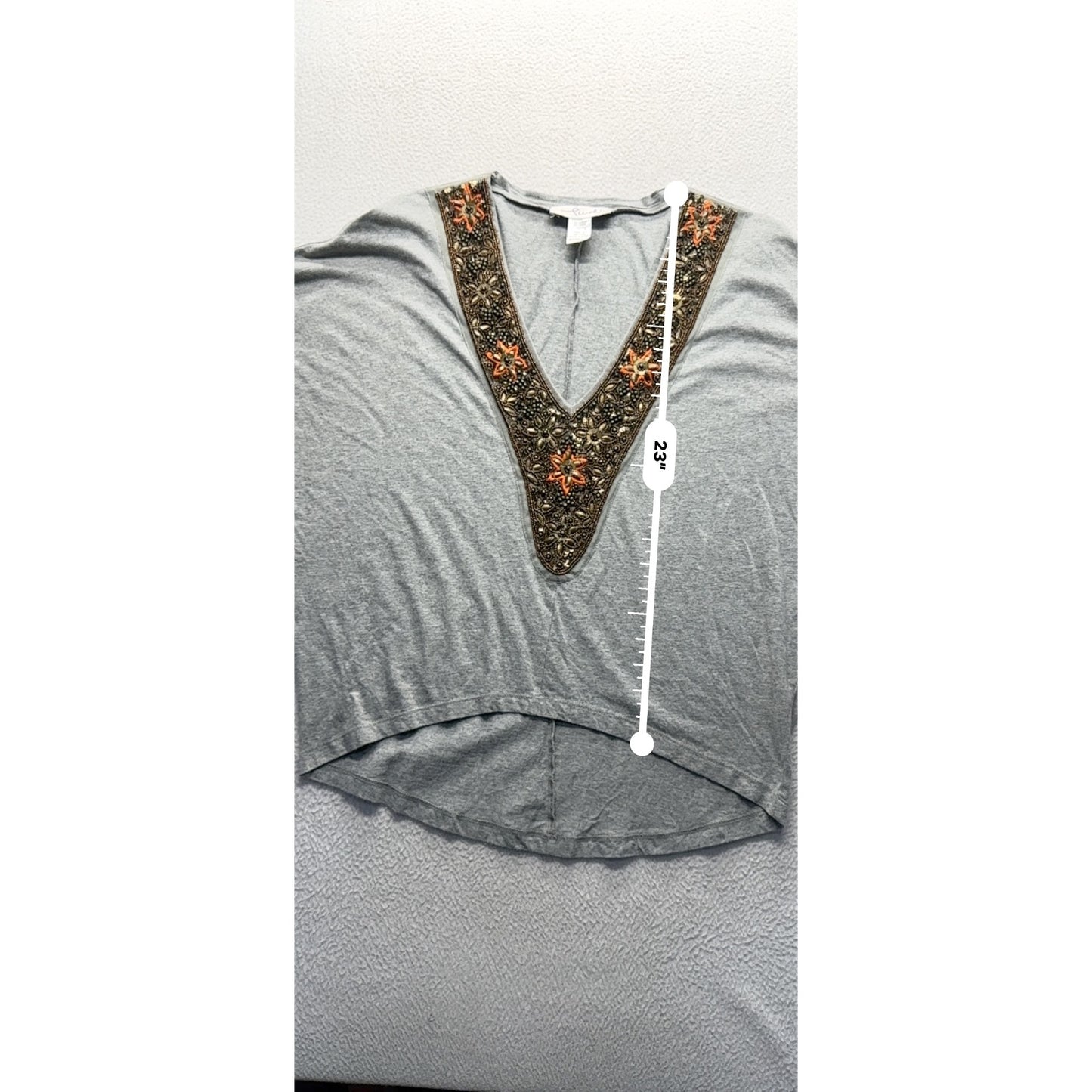Rudi Embellished Gray Top With Beaded V-Neck Design Size S #217B
