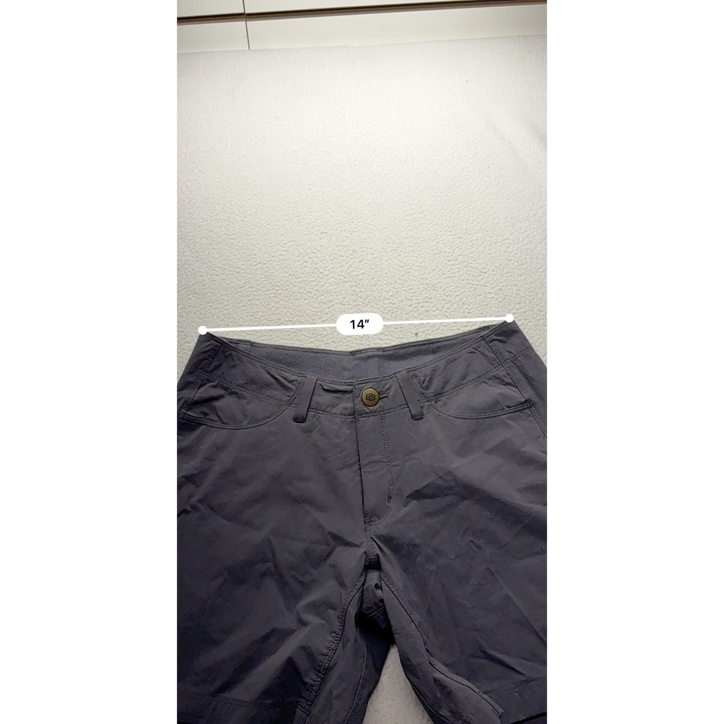 Sherpa Womens Adventure Shorts Size 4 #7579