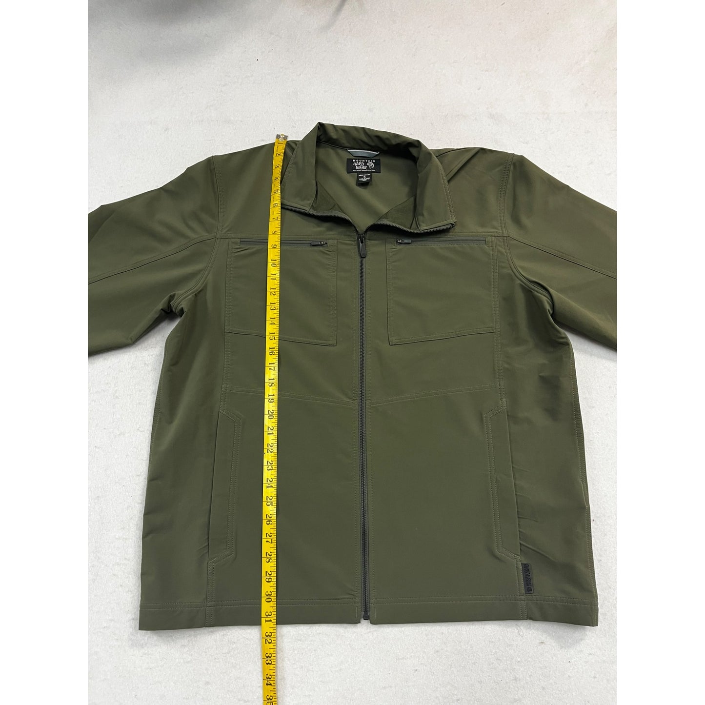 Men’s Mountain Hard Wear ZipUp Jacket #2658