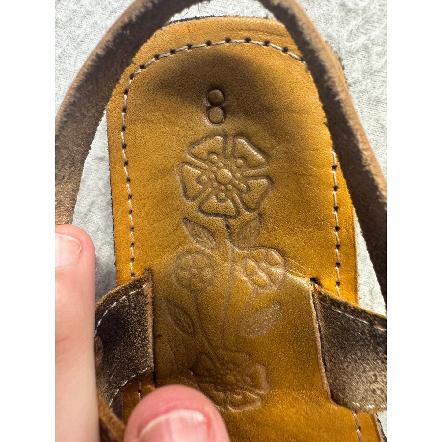 Handcrafted Yellow Leather Sandals Floral & Adjustable Straps Size 8 #9795