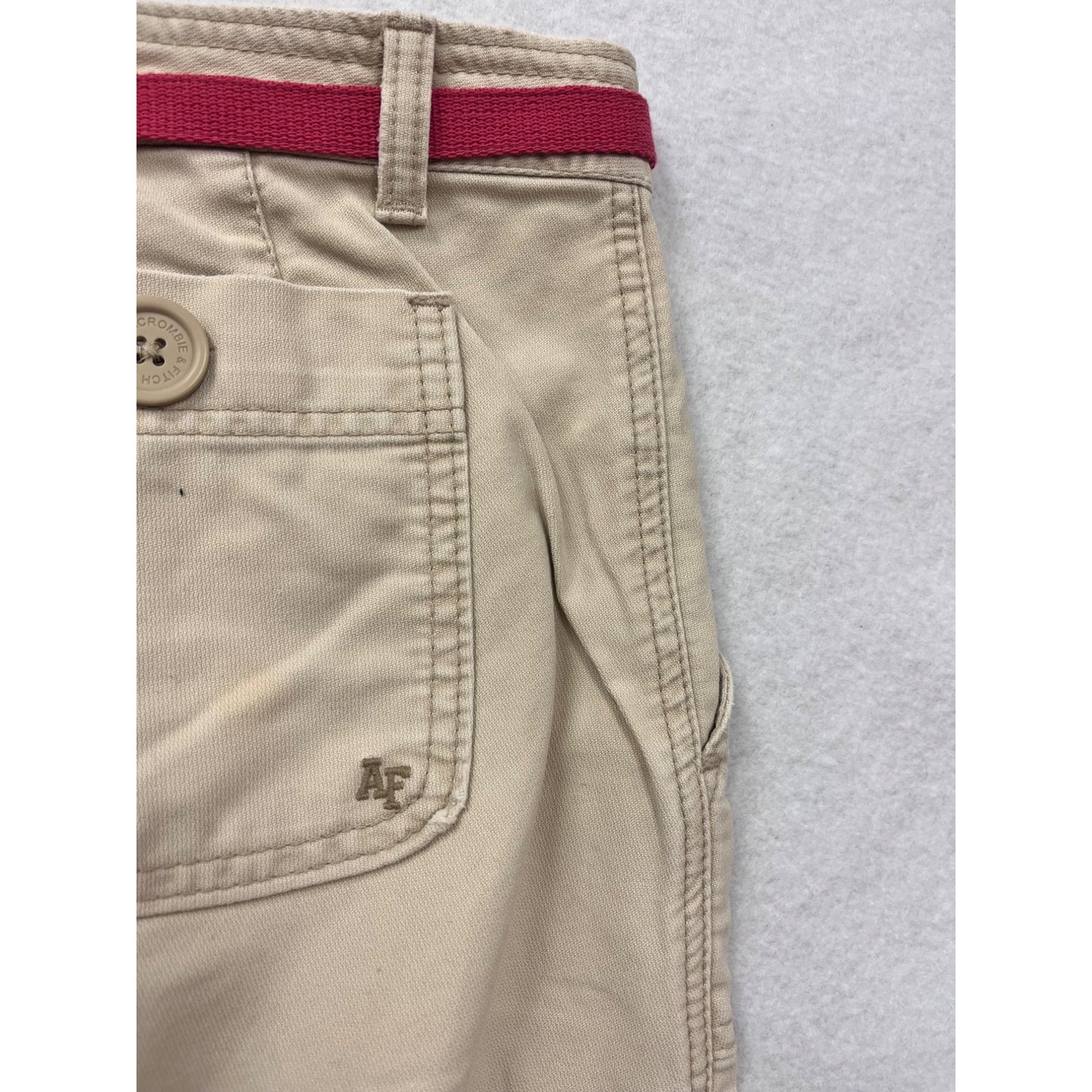 Women’s Size 6 Abercrombie & Finch Y2K Capris