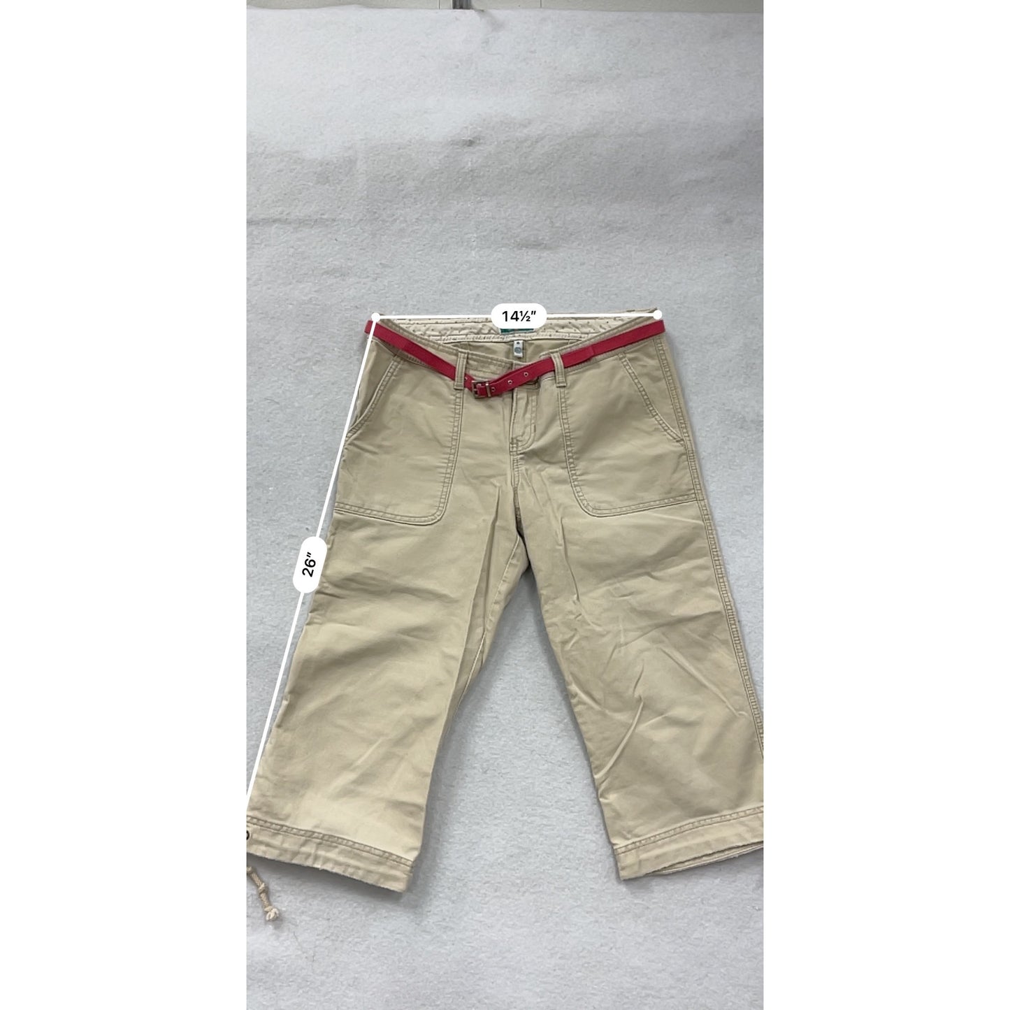 Women’s Size 6 Abercrombie & Finch Y2K Capris