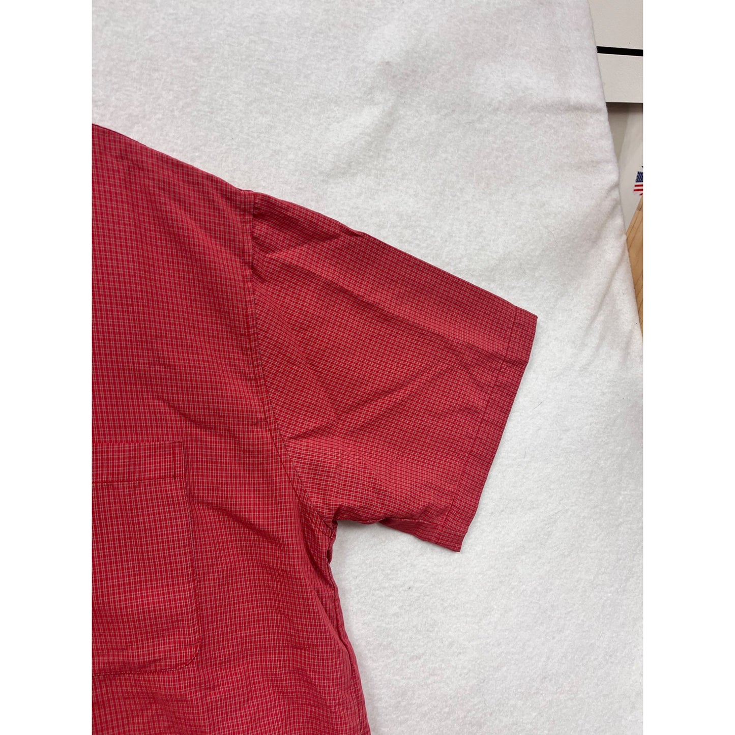 Men’s Large Vintage Pineapple Connection Red Short Sleeve Button-Up Shirt #6492