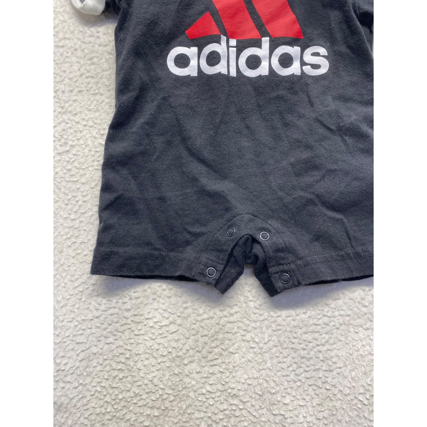 Adidas Baby Romper 3M Black Red Logo Short Sleeve Snaps Cotton #7085