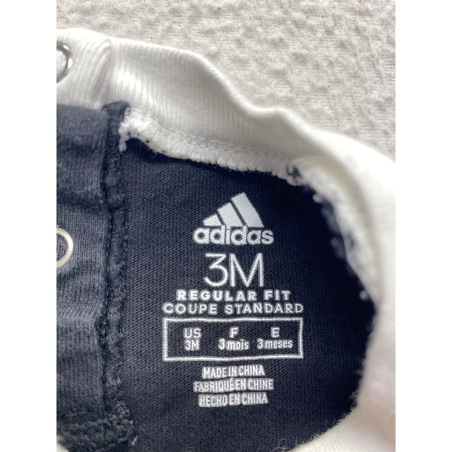 Adidas Baby Romper 3M Black Red Logo Short Sleeve Snaps Cotton #7085