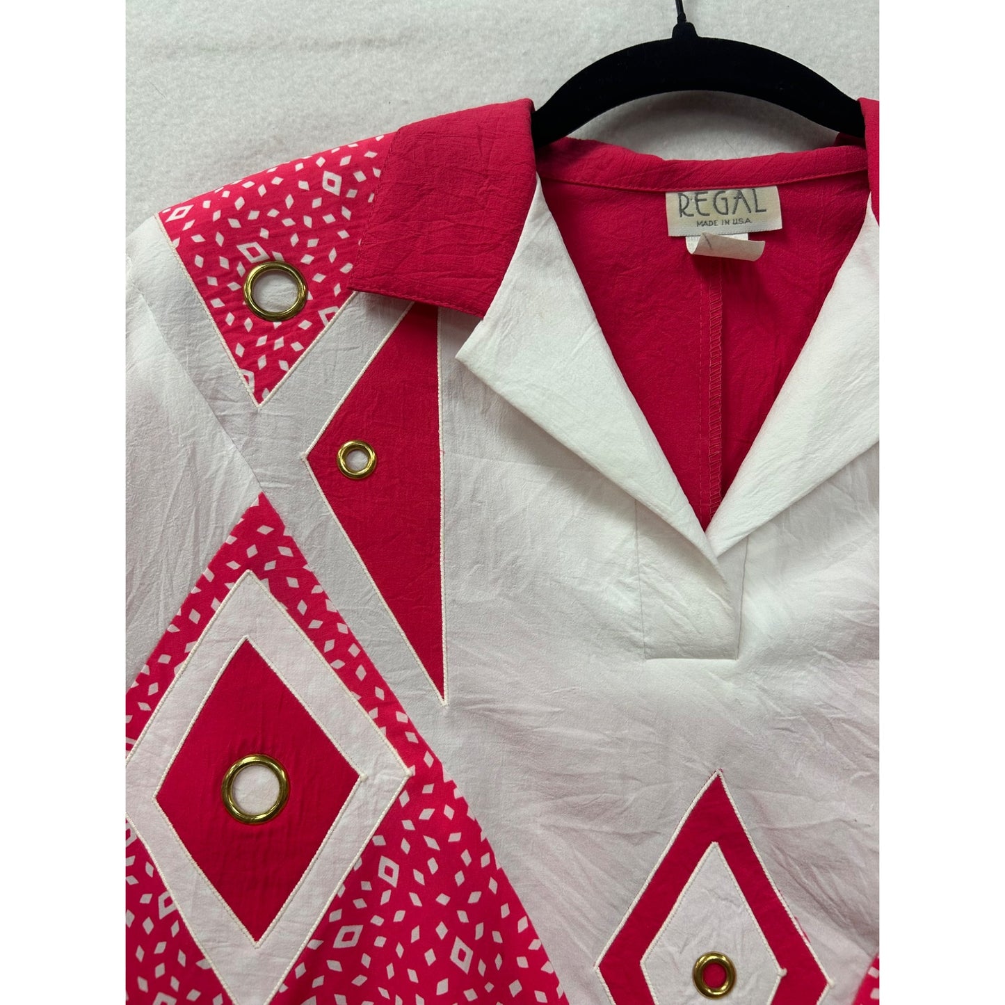 Vintage Regal Womens 80s Pink & White Geometric Print Top #6987