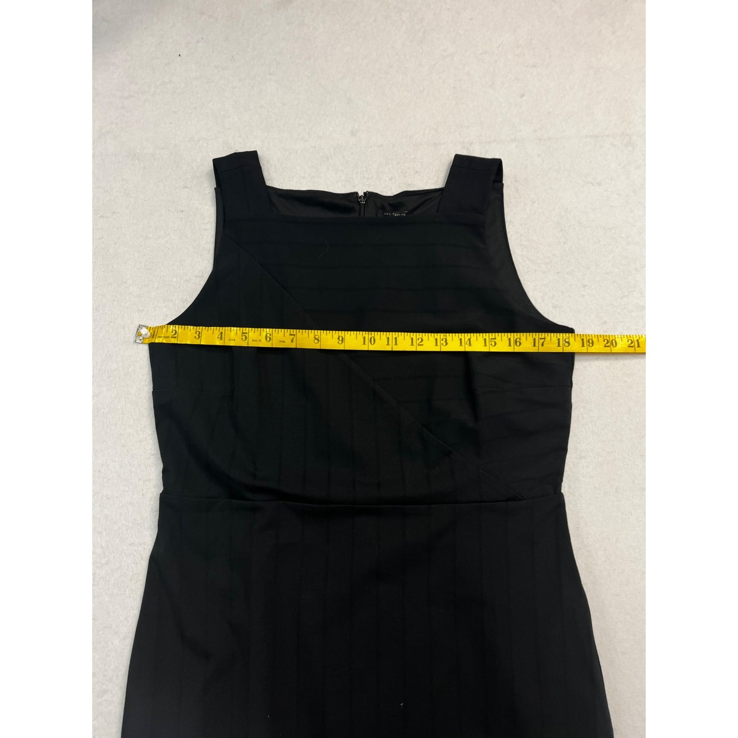Women’s Brand New Ann Taylor Dress #2644
