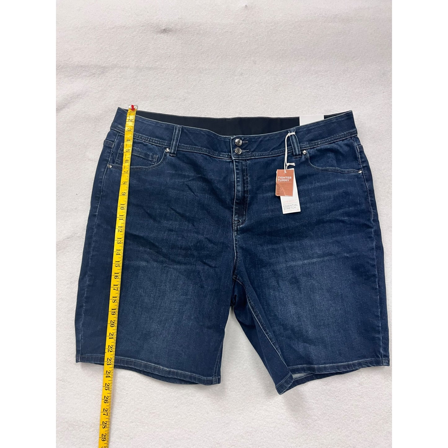 Women’s NWT Lane Bryant Denim Shorts #6014