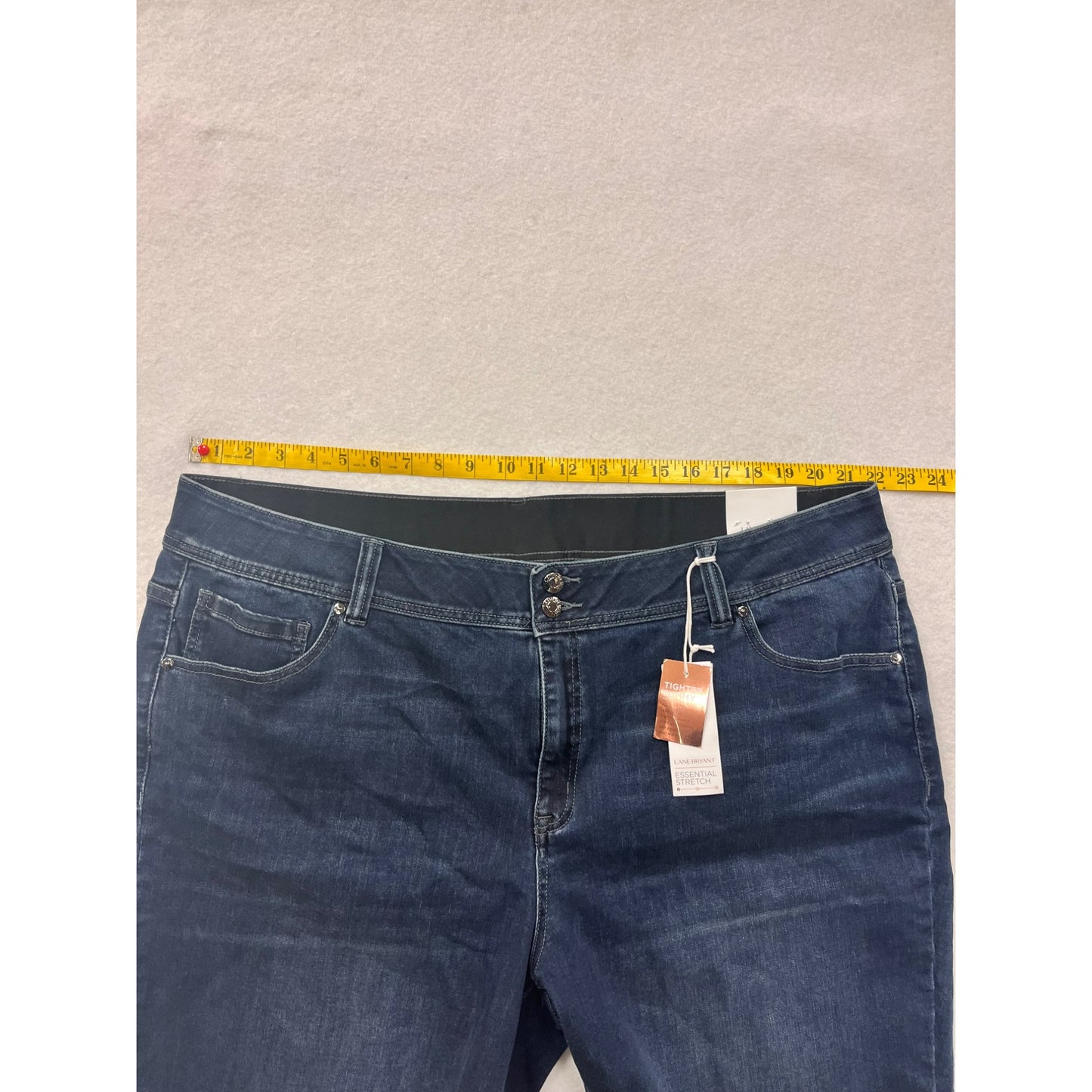 Women’s NWT Lane Bryant Denim Shorts #6014