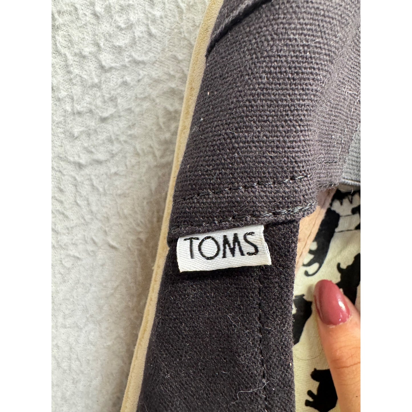 Toms Black Canvas Slip-On Shoes Size 9 Women #9024