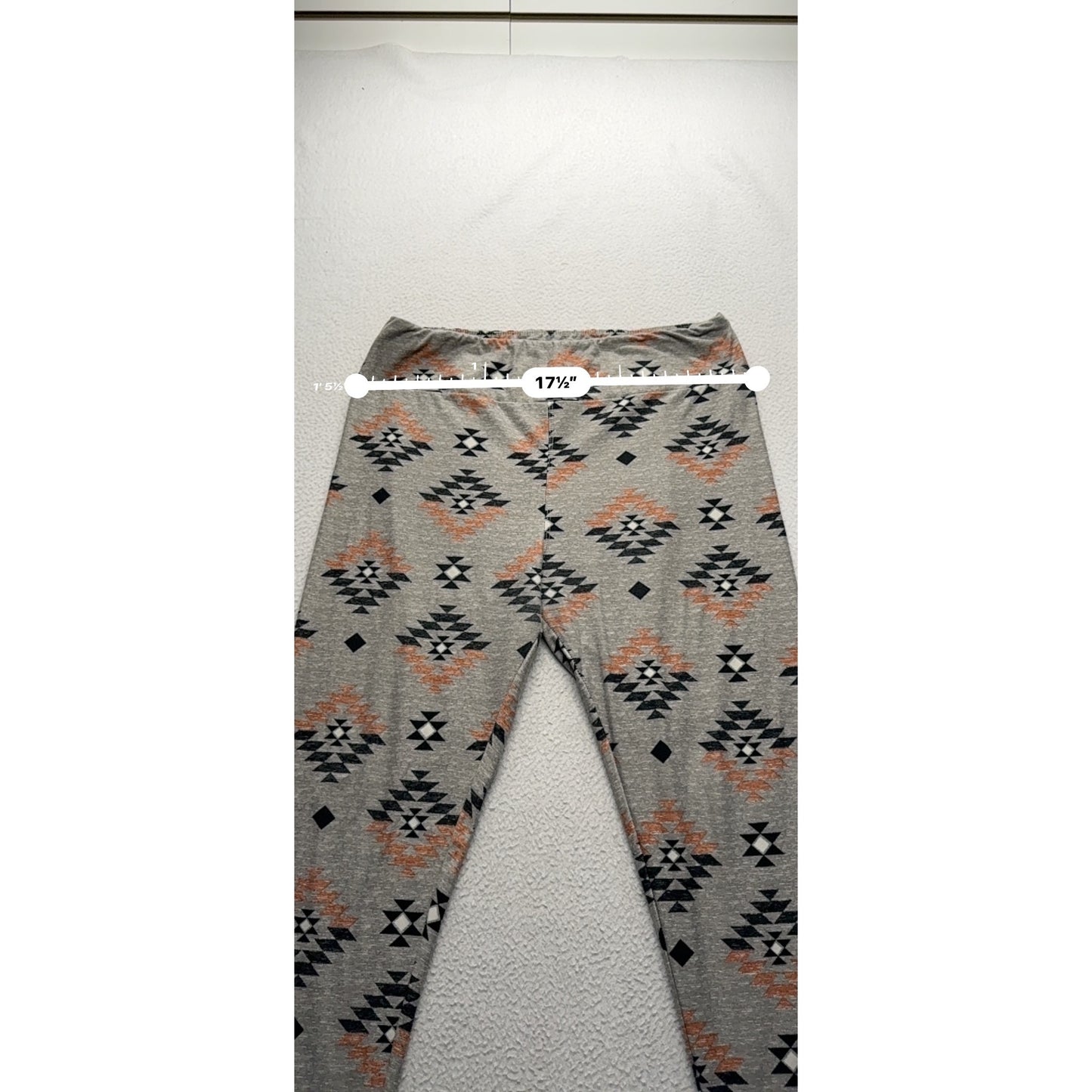 LuLaRoe Tall and Curvy Aztec Print Gray Leggings #9196