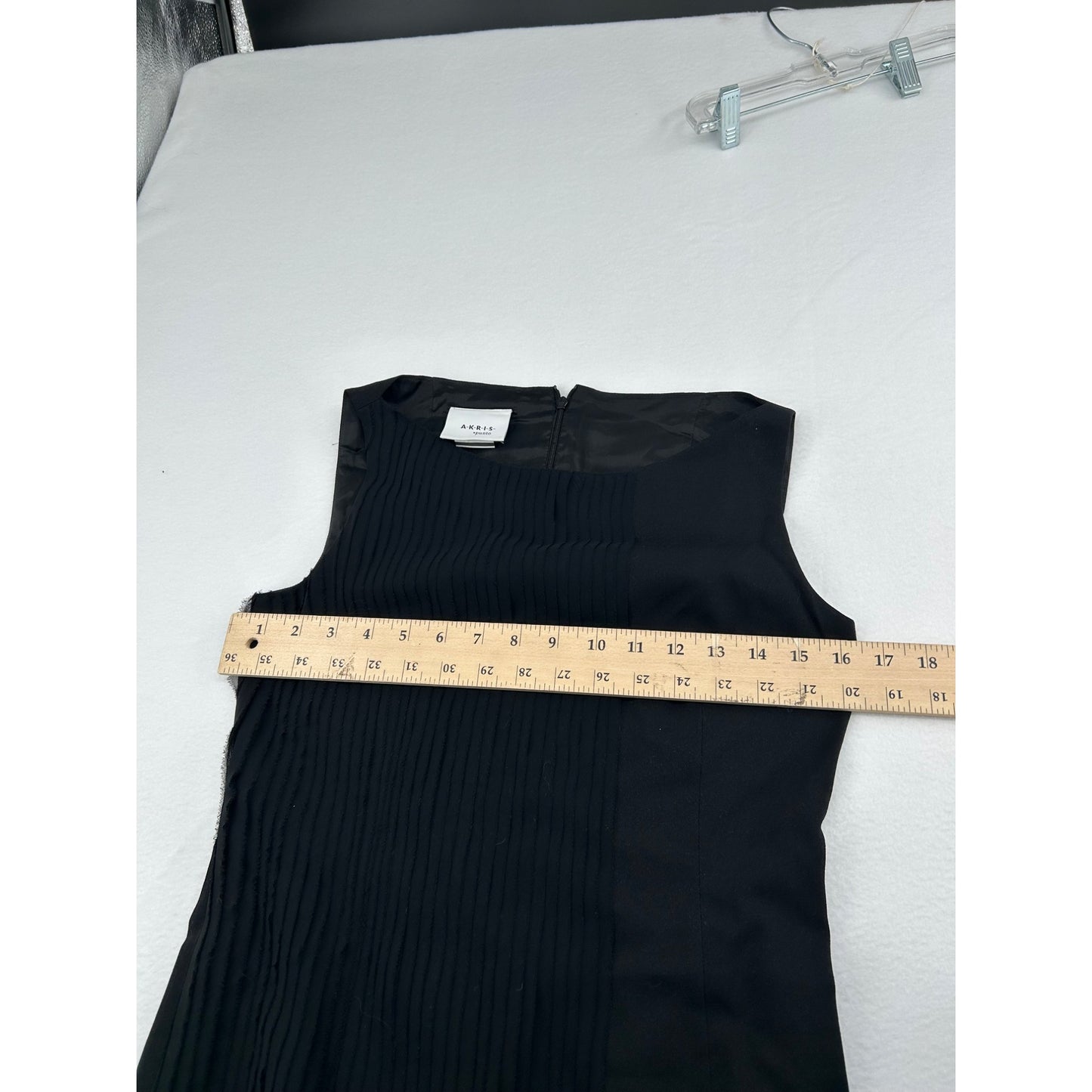 Akris Punto Sleeveless Black Textured Sheath Dress With Side Zipper & Slit #6470