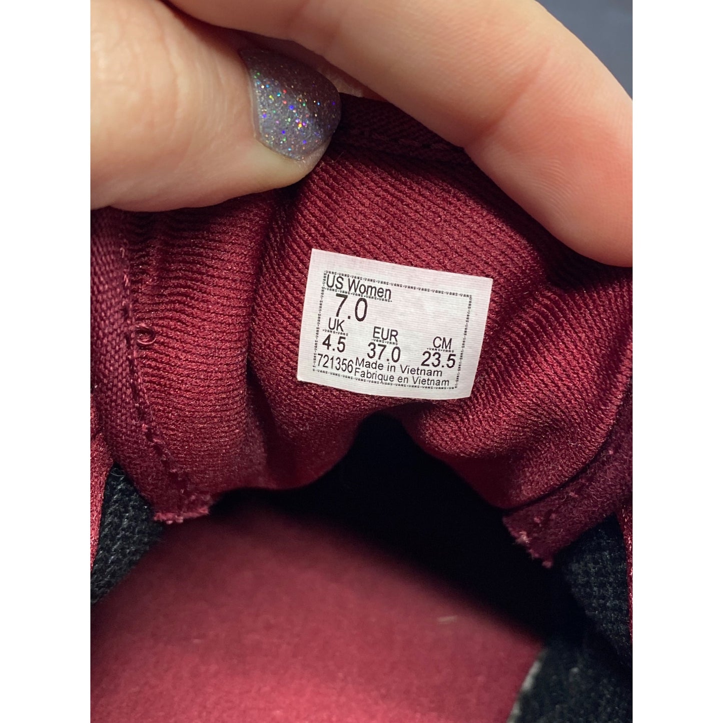 Vans Women Burgundy Canvas Sneakers Size 7 #7120