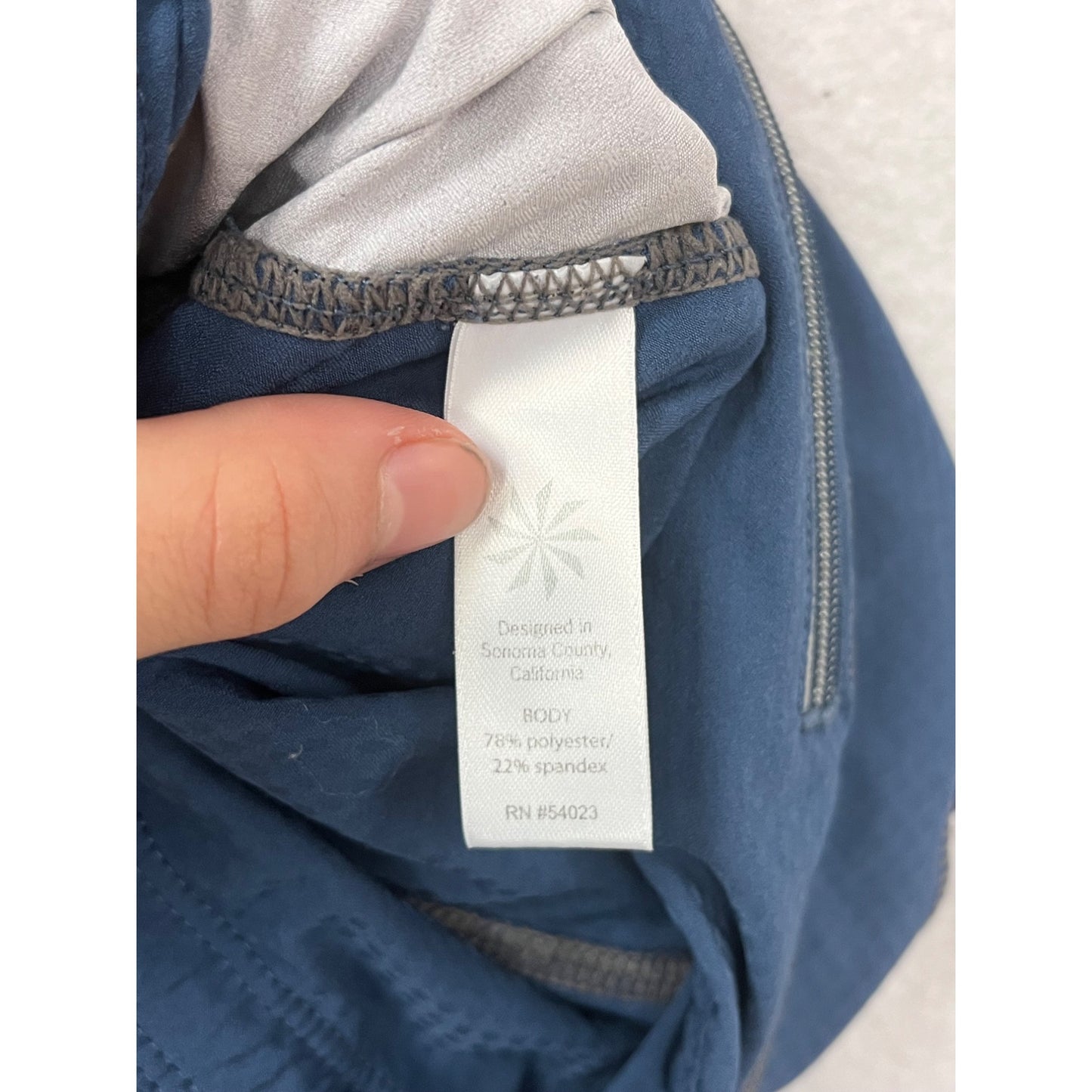 Athleta XL Gradient Ombre Capri Leggings #8380