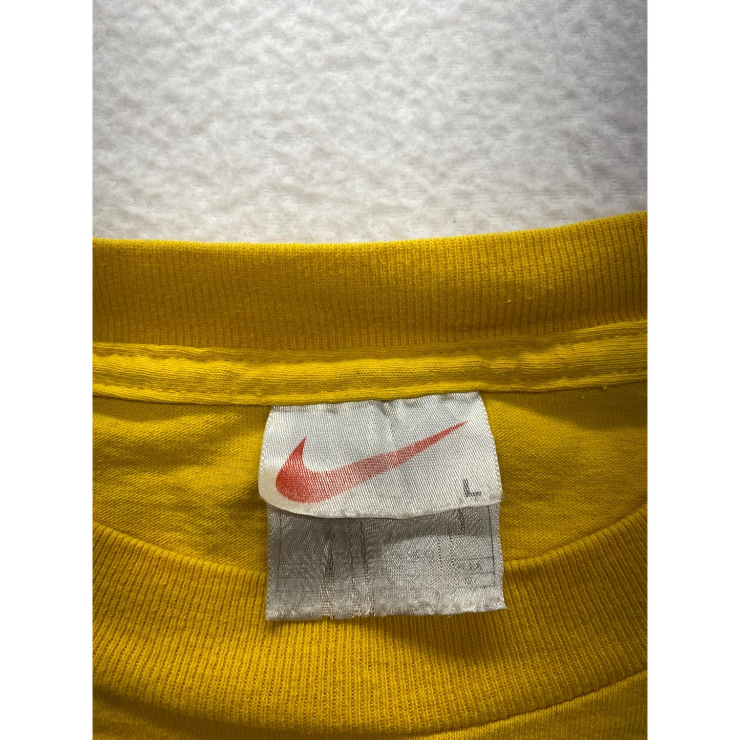 Vintage Nike Yellow Cotton T-Shirt Size L #5867