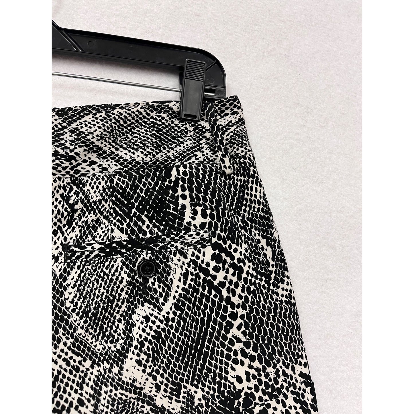 Express Womens Snake Print Shorts Size 2 #6412