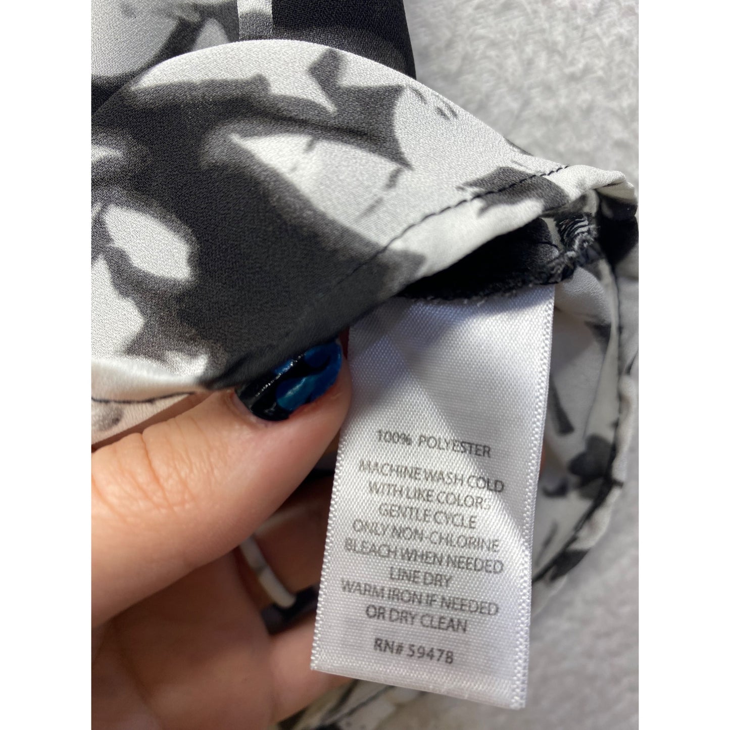 Mercer & Madison Womens Black & White Floral Sleeveless Blouse #7319