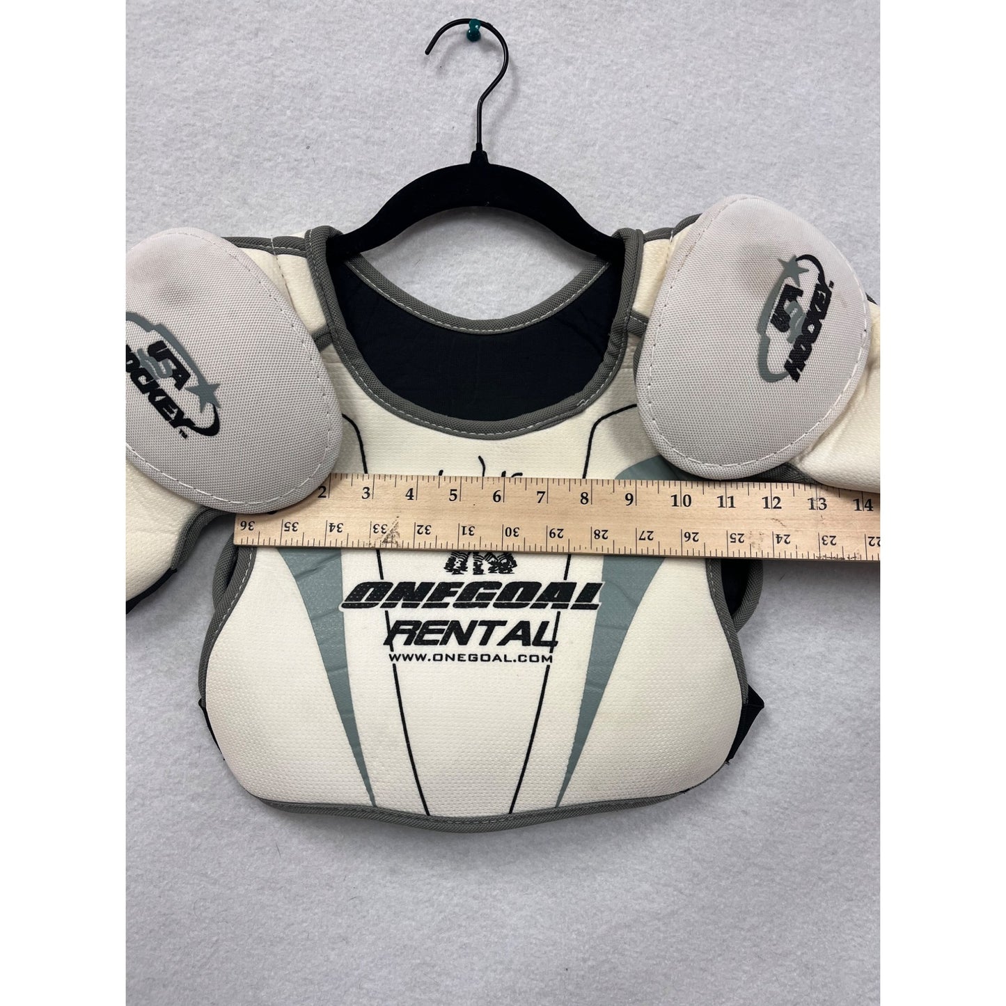 OneGoal Rental Youth Small Hockey Shoulder Pads White & Gray #6322