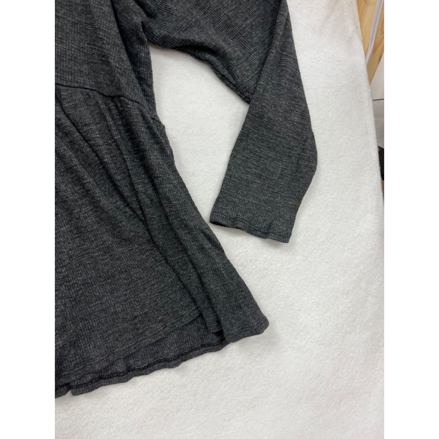 T.La Womens 3XL Charcoal Gray Long Sleeve Peplum Top #6749