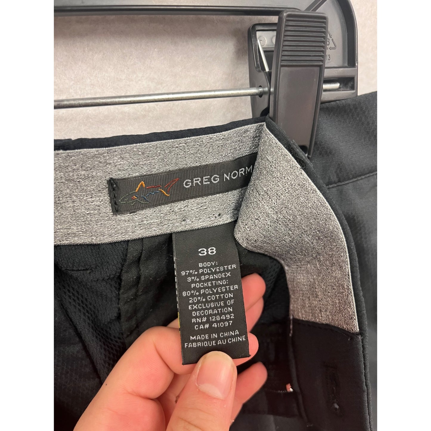 Greg Norman Mens Black Performance Shorts Size 38 #6800