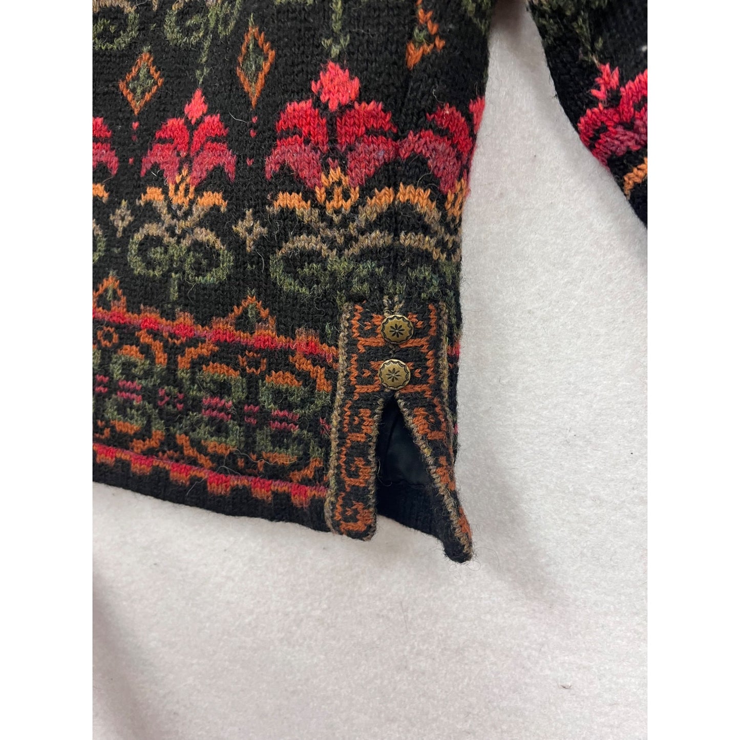 Womens Medium Icelandic Design Wool Cardigan Sweater #66A