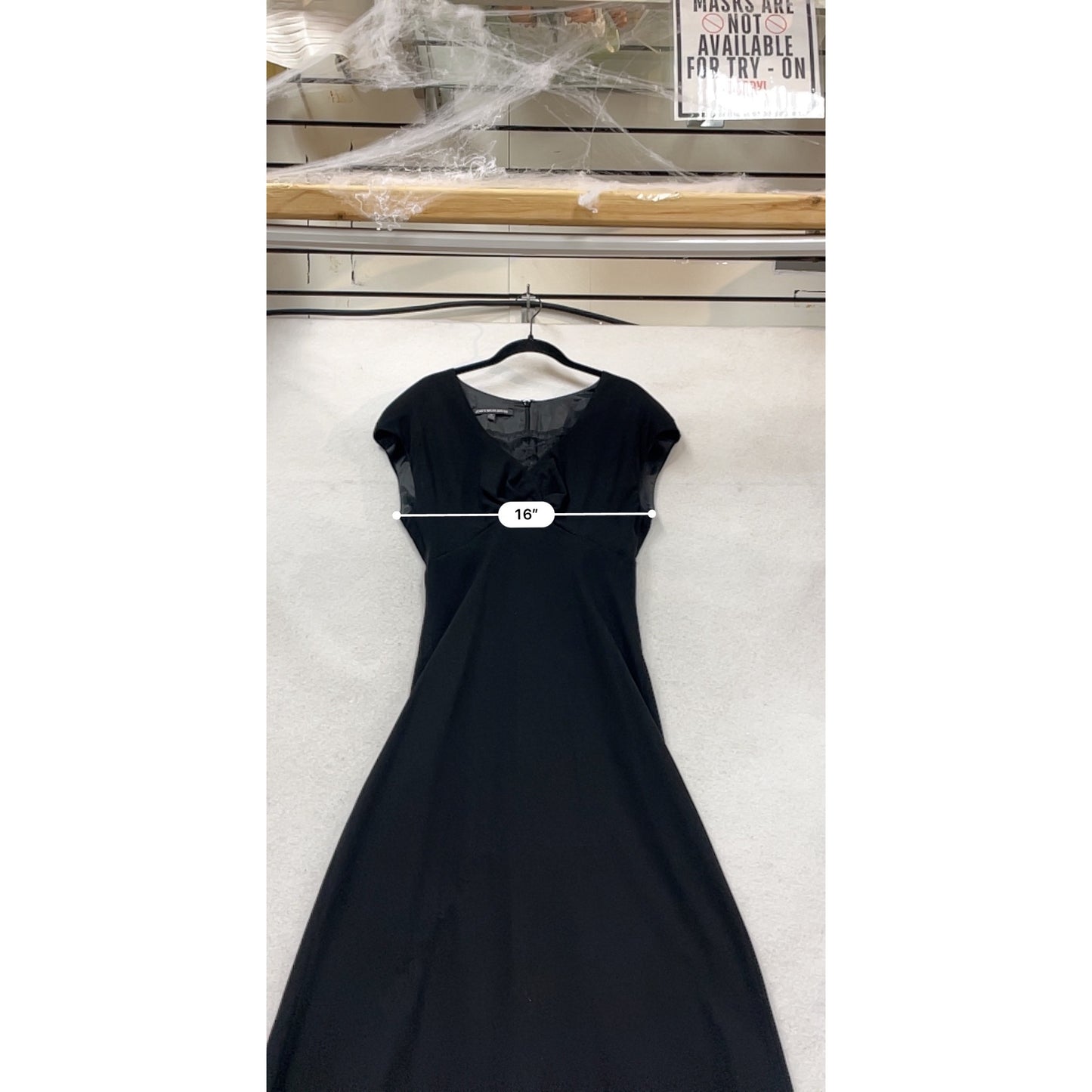 Jones Wear Dress Black Cap Sleeve A-Line Size 14A #928A