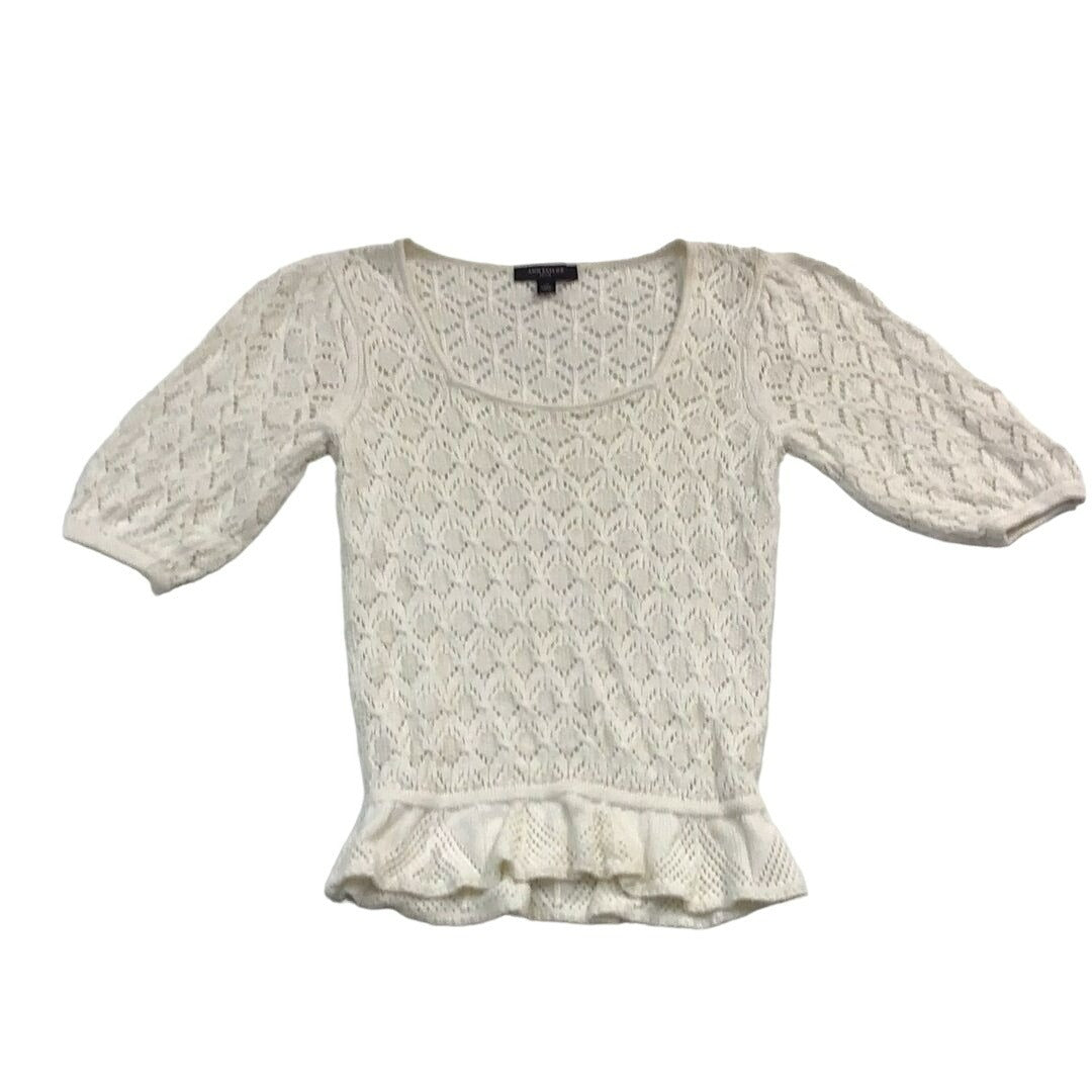 Women’s Knit Top