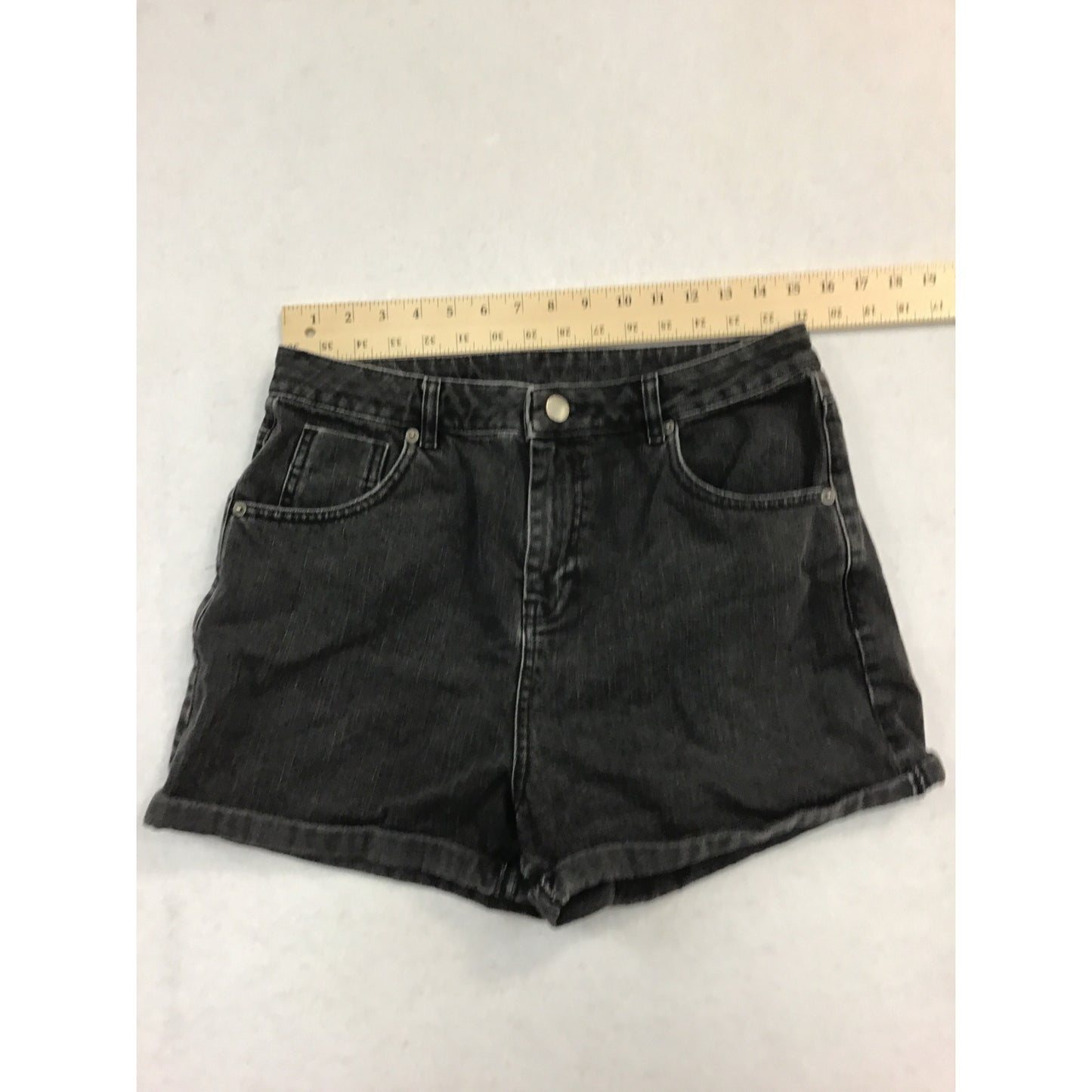 Women’s Casual Jean Shorts