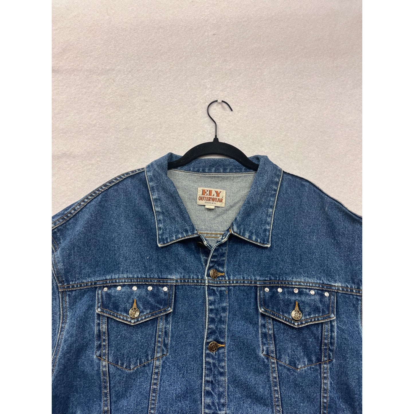 Womens XL Ely Outerwear Blue Denim Jacket With Button Front #56A