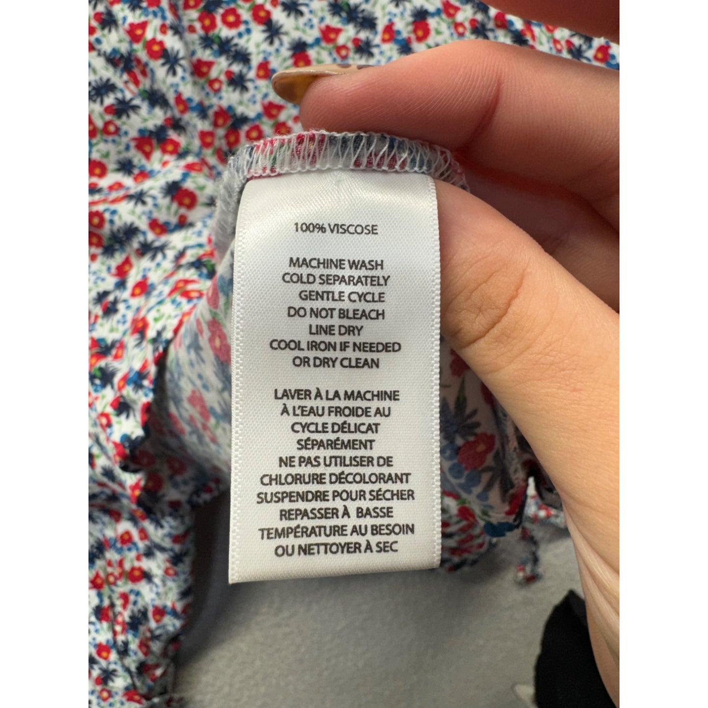 Beachlunchlounge Floral V-Neck Tie-Front Blouse XS 242B