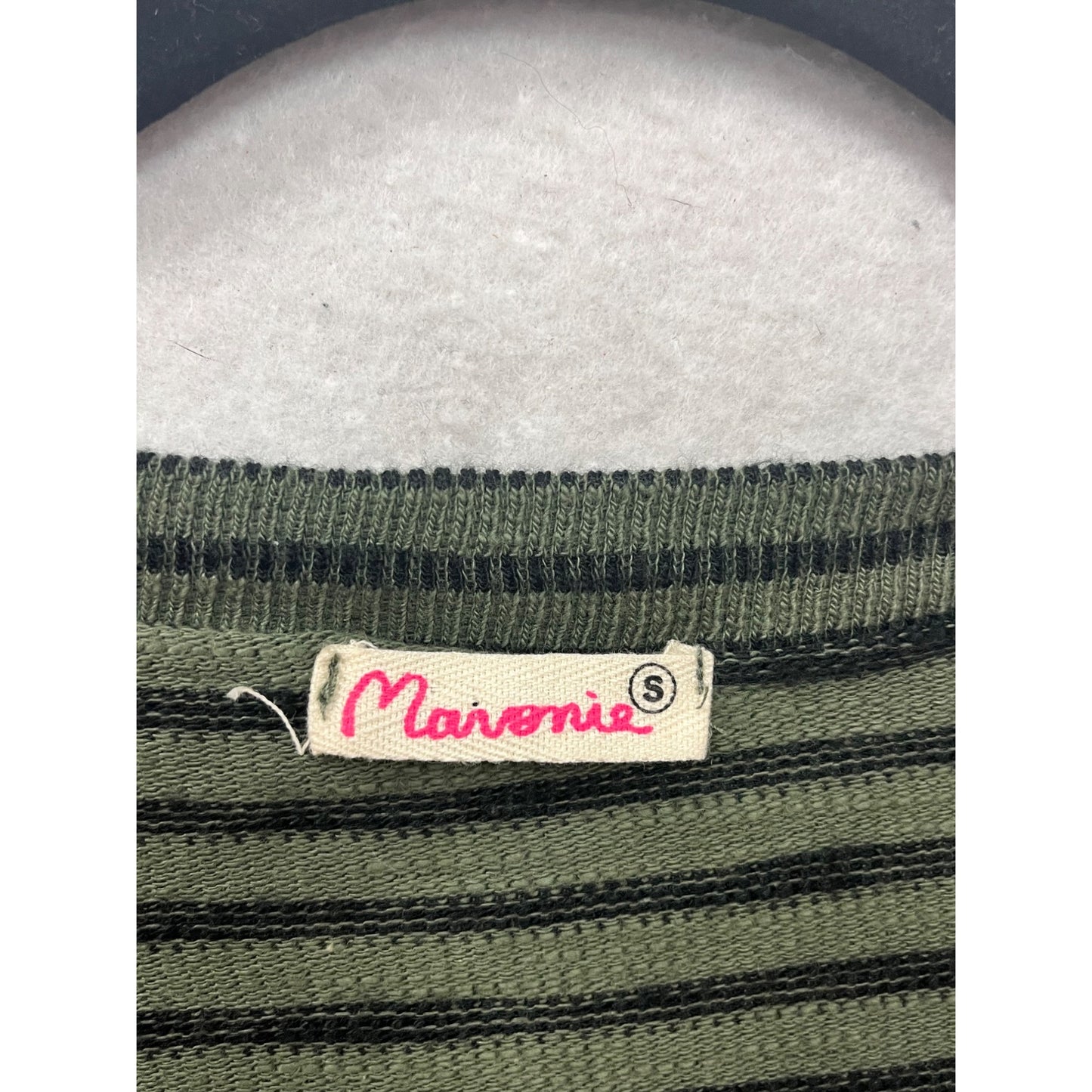 Womens Striped Green & Black V-Neck Long Sleeve Top By Marverie Size S #8791