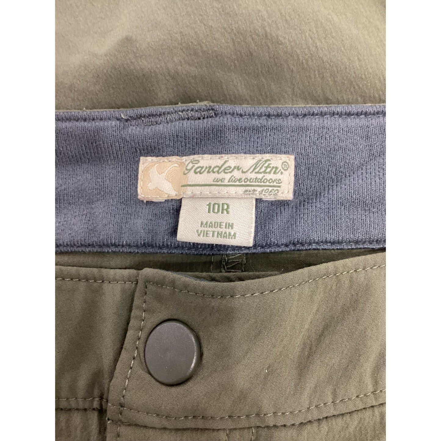 Vintage Gander Mountain Capri pants