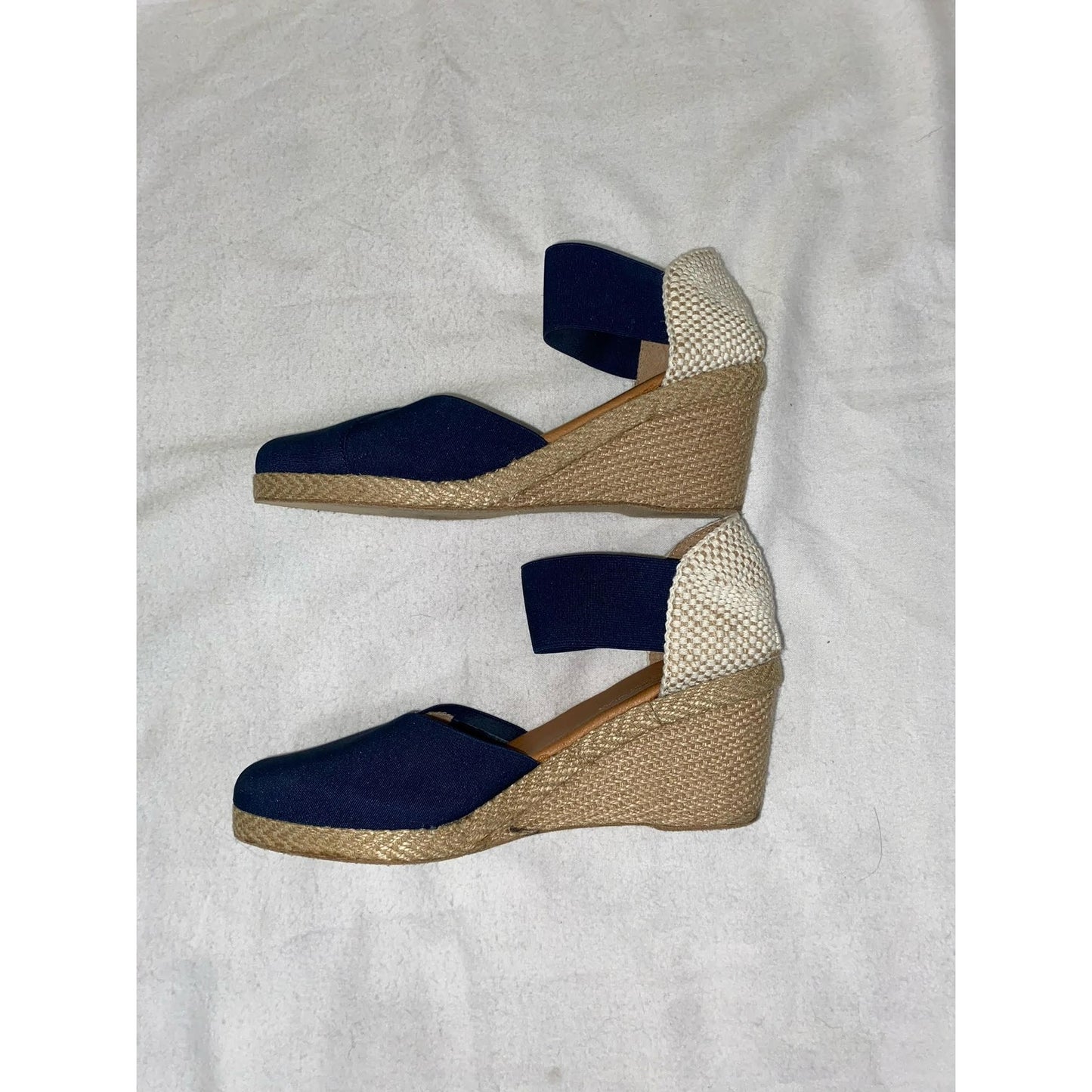 Andre Assous Wedges