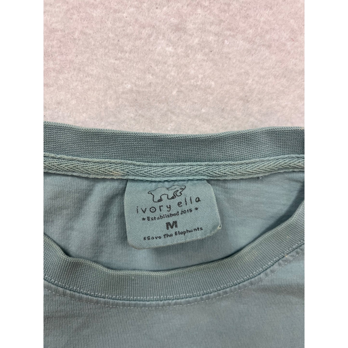 Ivory Ella Long Sleeve Pocket Tee M Elephant Design #235A