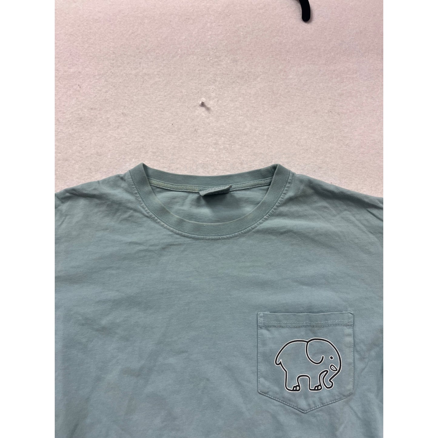 Ivory Ella Long Sleeve Pocket Tee M Elephant Design #235A