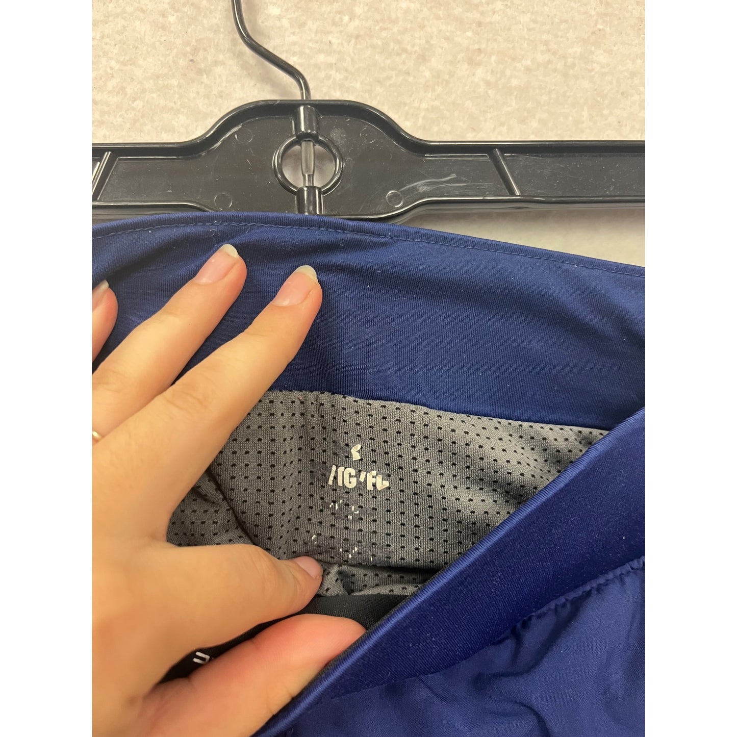 Under Armour Mens Speedpocket Navy Shorts Size L #531A