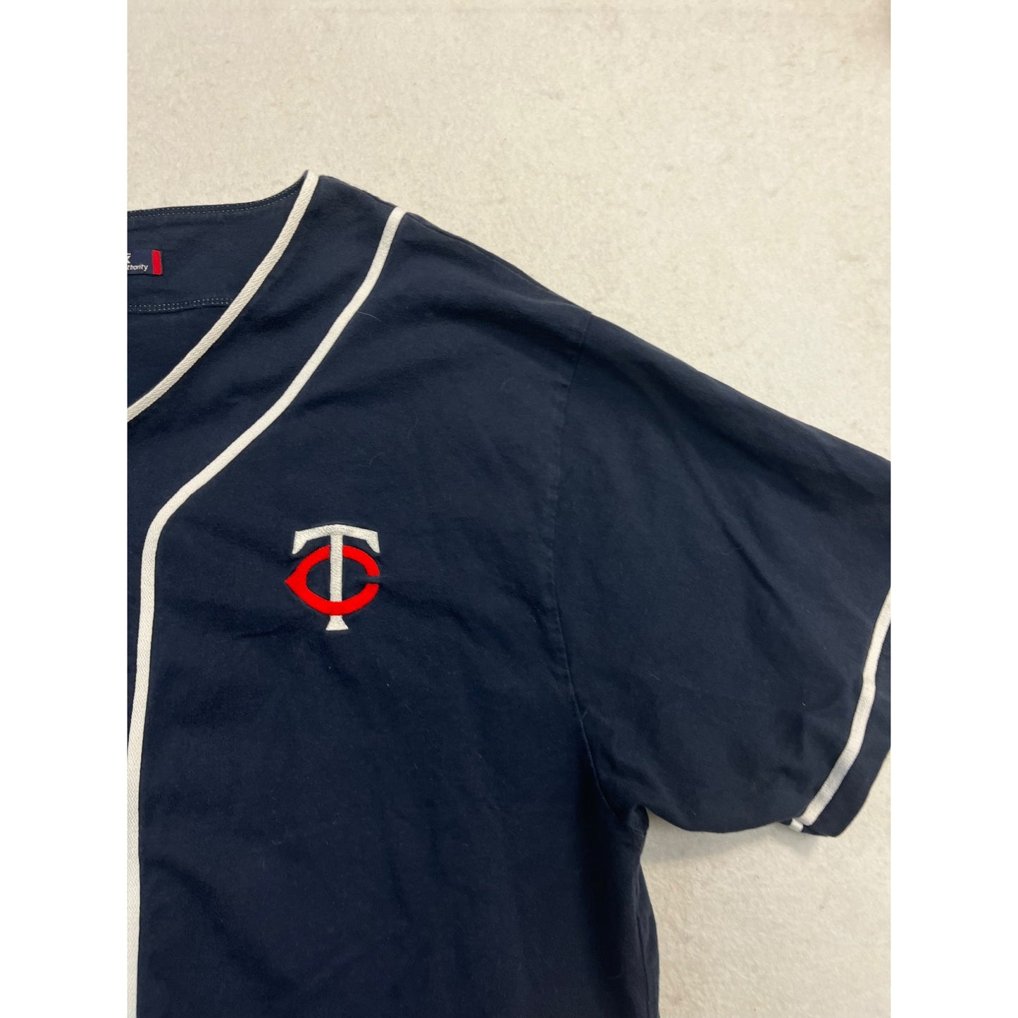 Men’s Y2K Minnesota Twins ButtonUp Jersey #2640