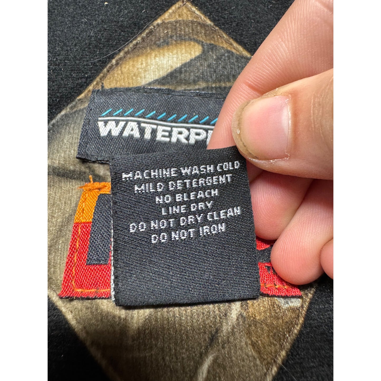 HFC Equipment Waterproof Hooded Camo Jacket XL 100% Polyester Hunting #9510