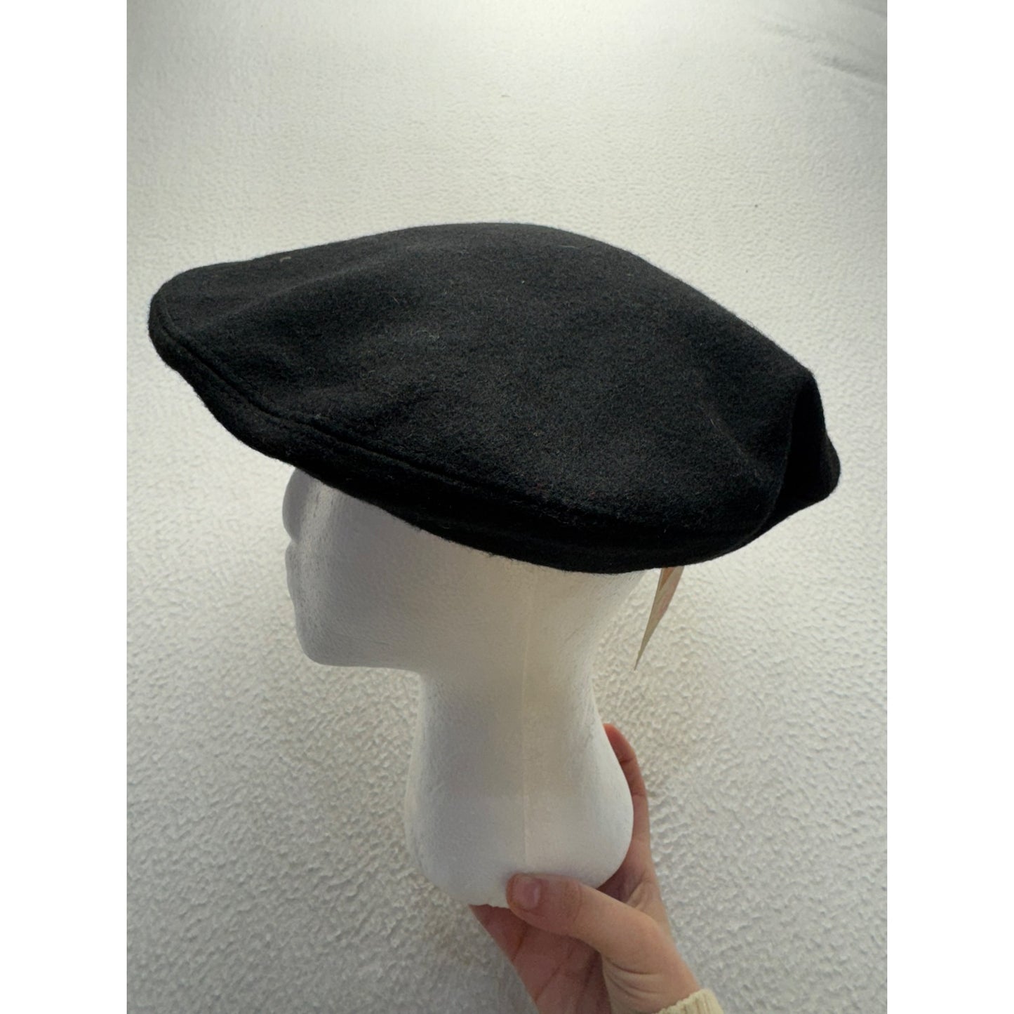 Men’s Sterkowski Beret BNWT #5550