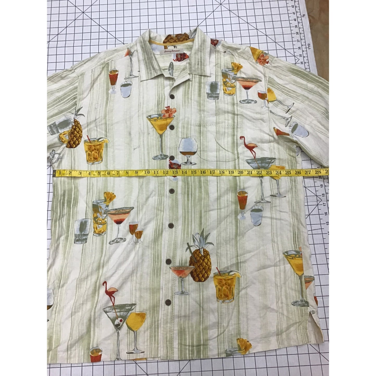 Mens Vintage Silk Tropical ButtonUp