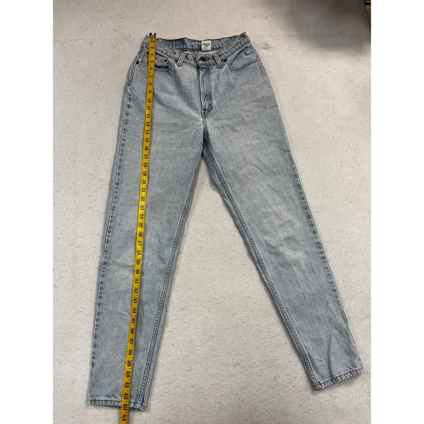 Vintage Women’s Levi’s Mom Jeans