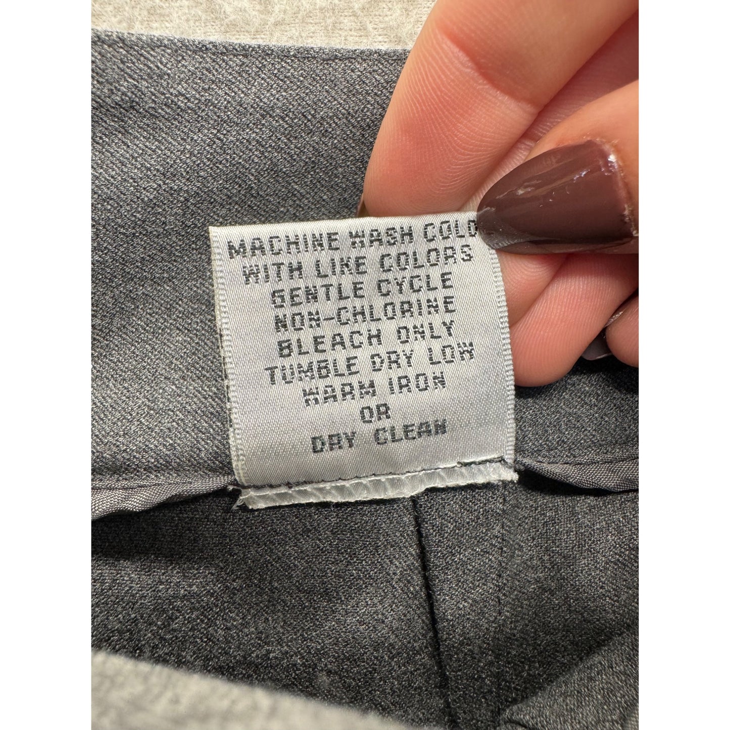 Talbots Stretch Gray Dress Pants Size 4 Polyester Blend Machine Washable #233B