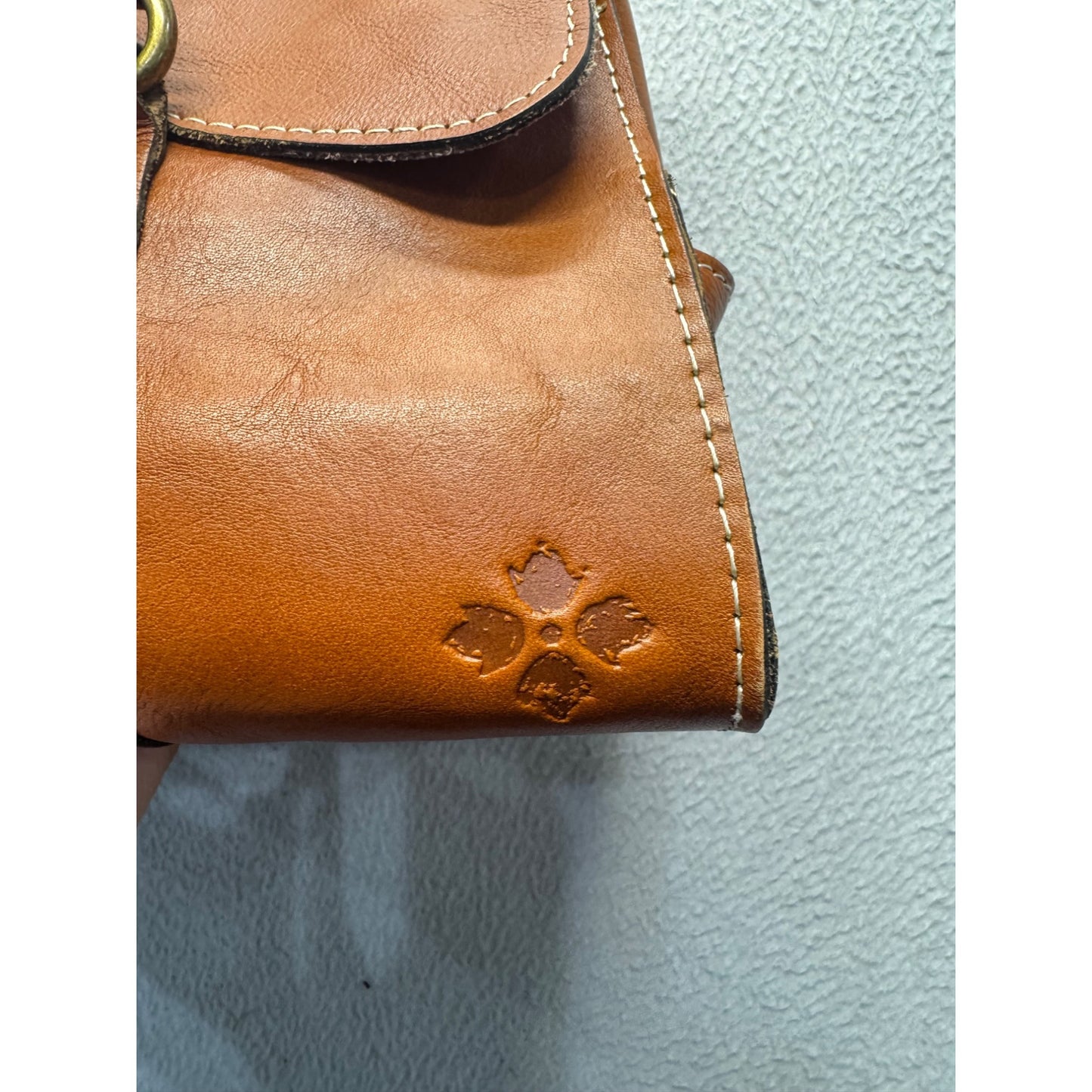 Brown Leather Satchel Bag With Brass Clasp & Twisted Handles #9661